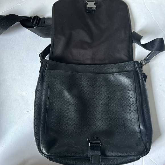 Coach messenger bag - Picture 6 of 13